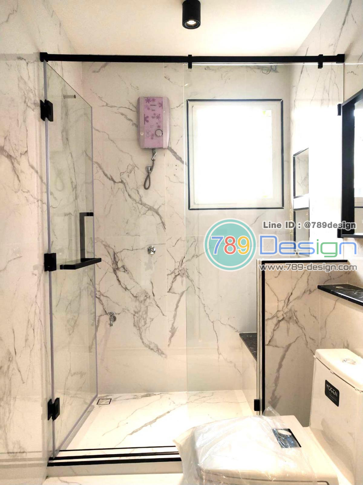 ฉากกั้นห้องน้ำ อุปกรณ์บานพับสแตนเลส เกรด304 สีดำ ฉากกั้นห้องน้ำ อุปกรณ์บานพับสแตนเลส เกรด304 สีดำ